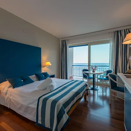 Splendid La Torre