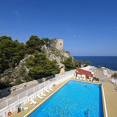 Splendid La Torre فندق